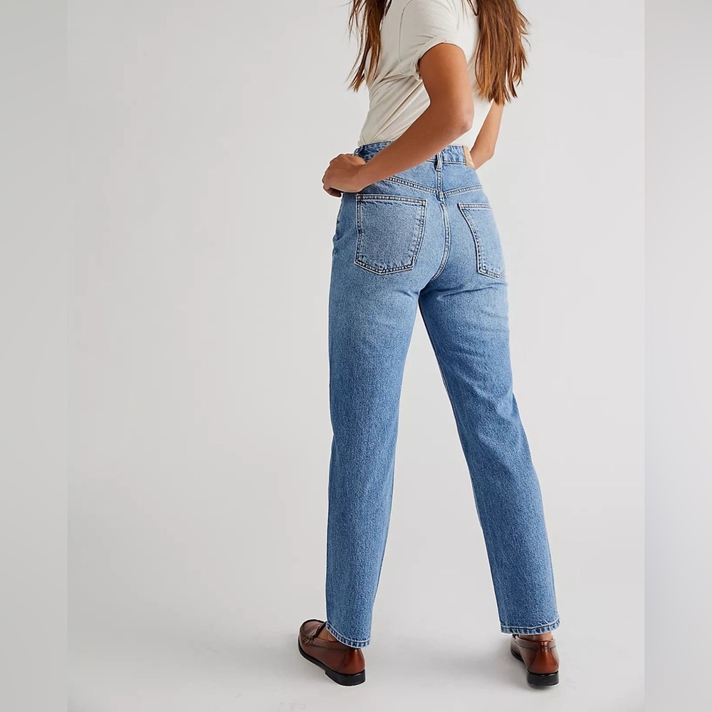 Free People Pacifica High-Rise Slim Straight-Leg Jeans
